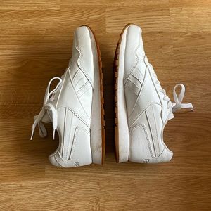 Reebok Classics White Size 8